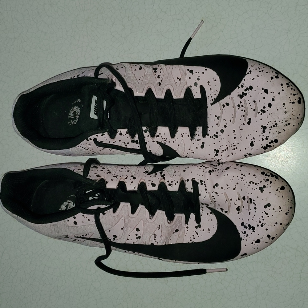 Track shoes used